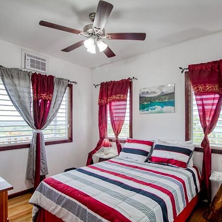 Mattea Vacation House At Bella Vue Estate Georgeville エクステリア 写真